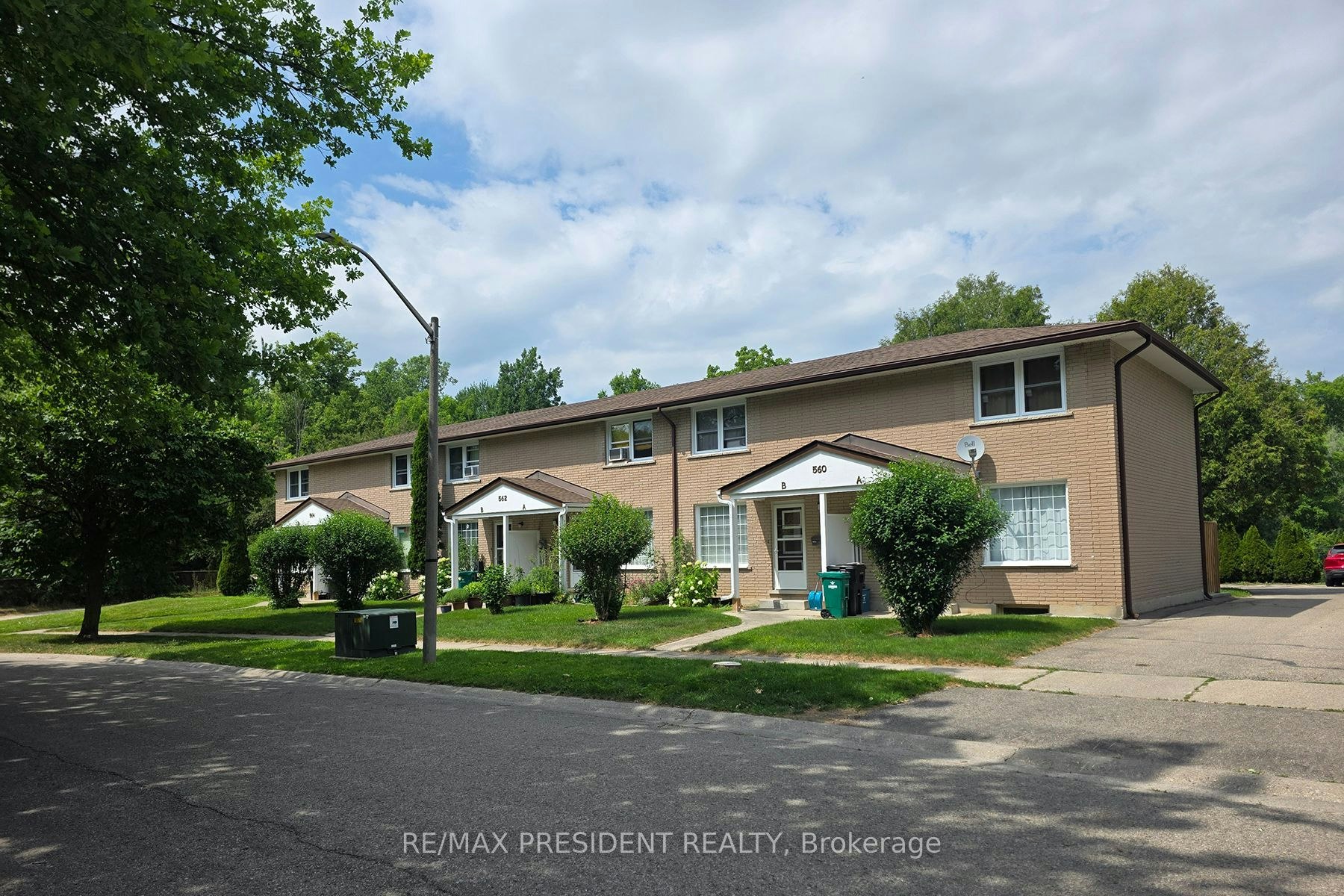 564 Brookhaven Crescent, Waterloo, ON, N2L 4R7
