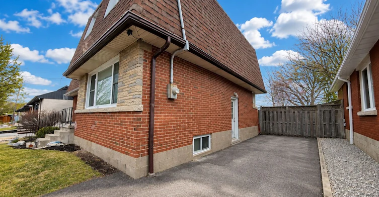 Lower-67 Brentwood Drive, Hamilton, ON, L8T 3W2 - 5