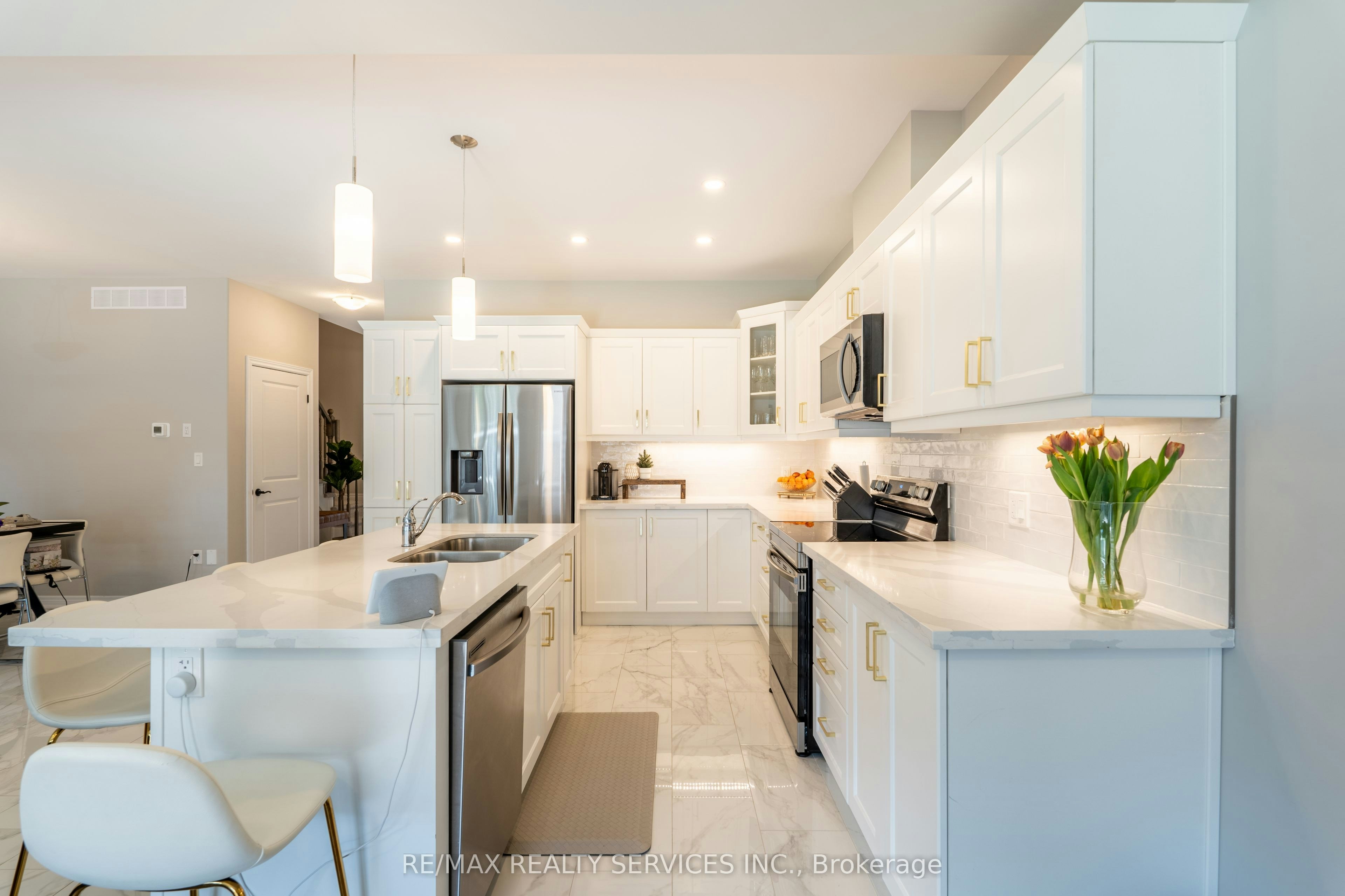 7201 Parsa Street, Niagara Falls, ON, L2H 3T1 - 9