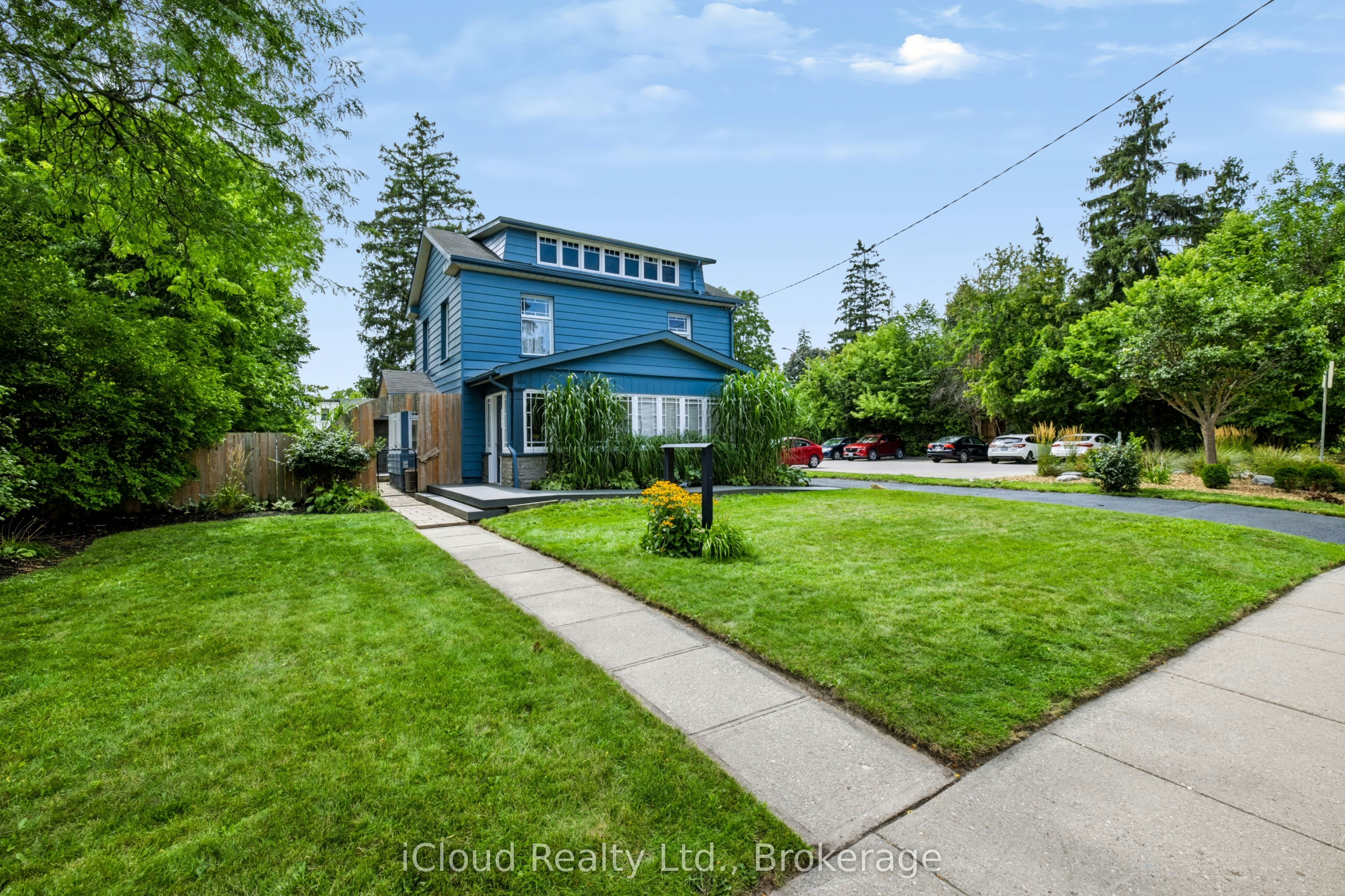 654 Duke Street, Cambridge, ON, N3H 3T5
