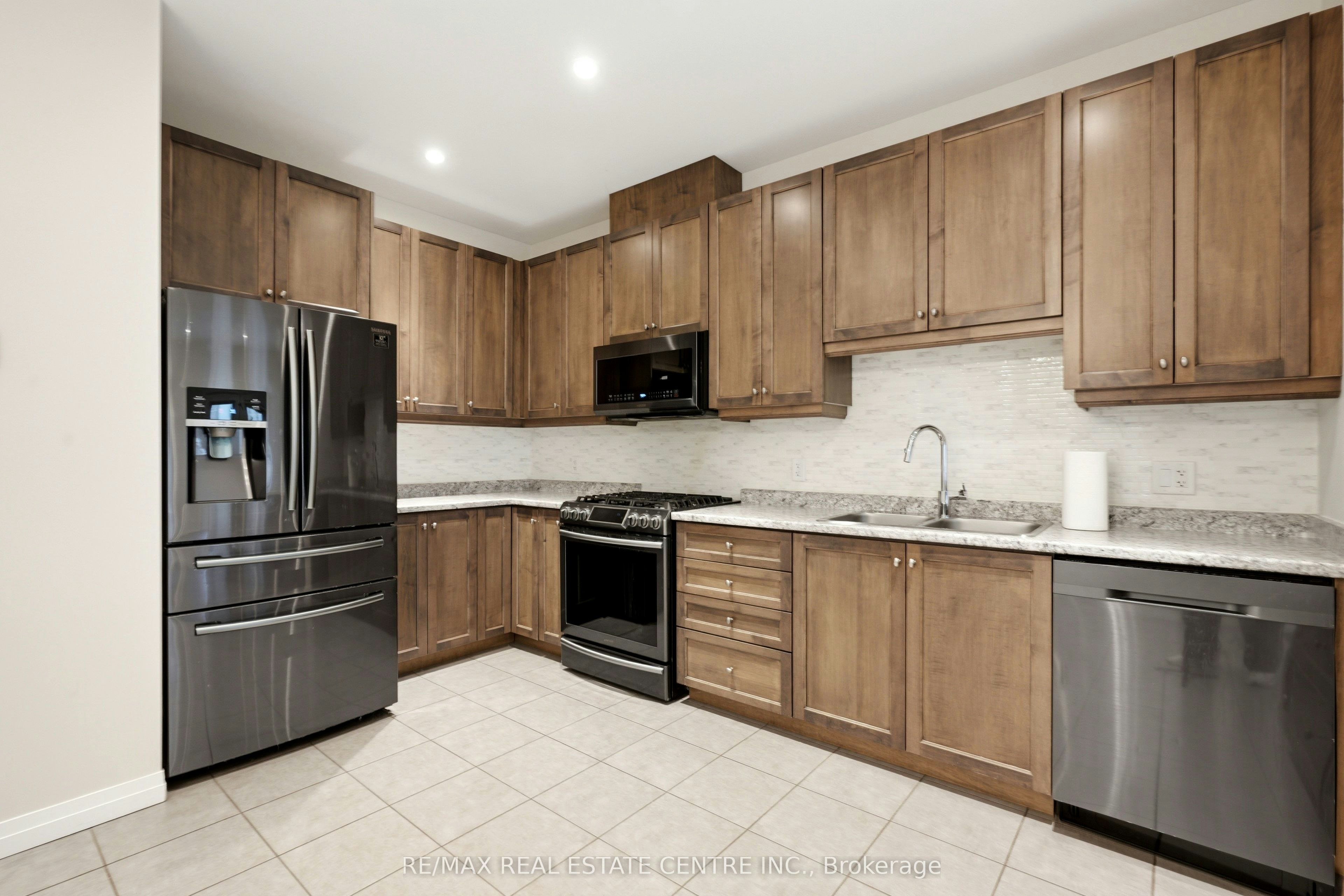 37-30 Times Square Boulevard, Hamilton, ON, L8J 0M1 - 11