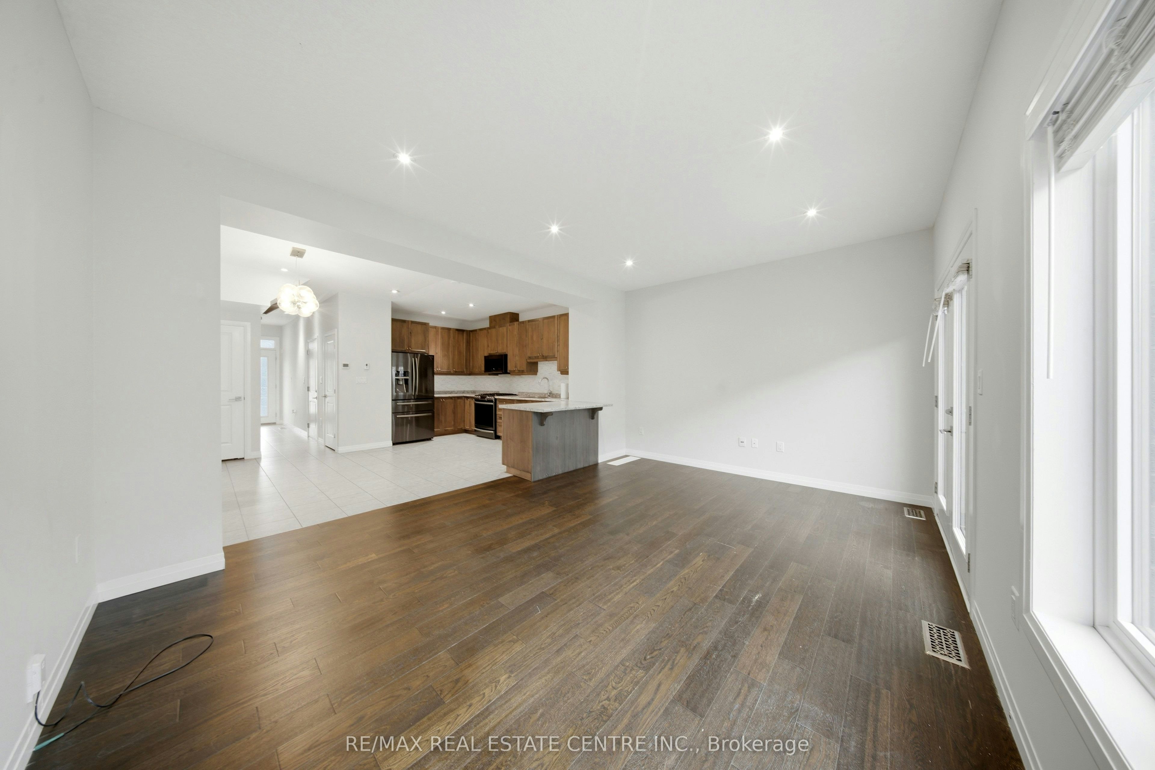 37-30 Times Square Boulevard, Hamilton, ON, L8J 0M1 - 15