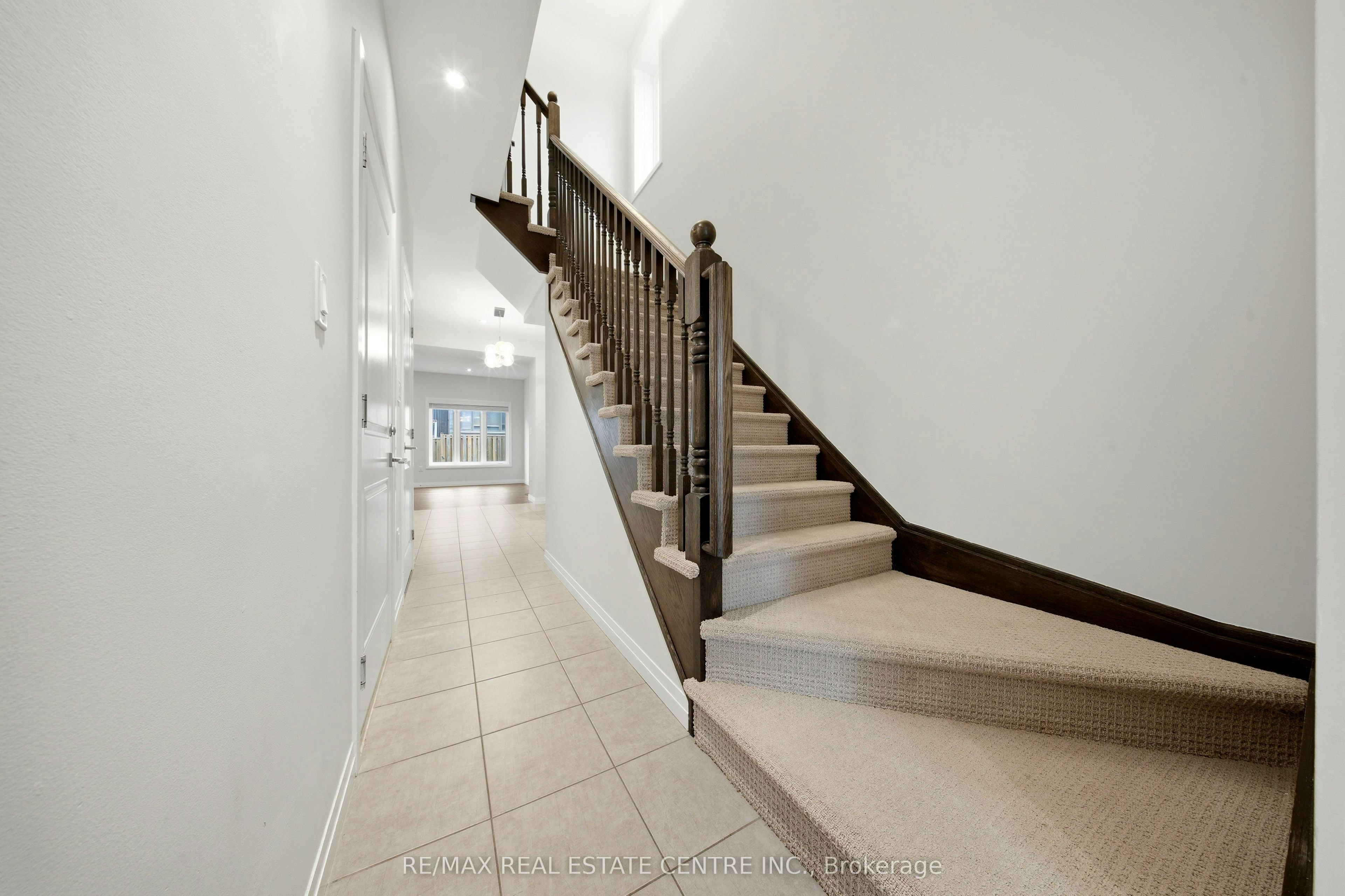 37-30 Times Square Boulevard, Hamilton, ON, L8J 0M1 - 7