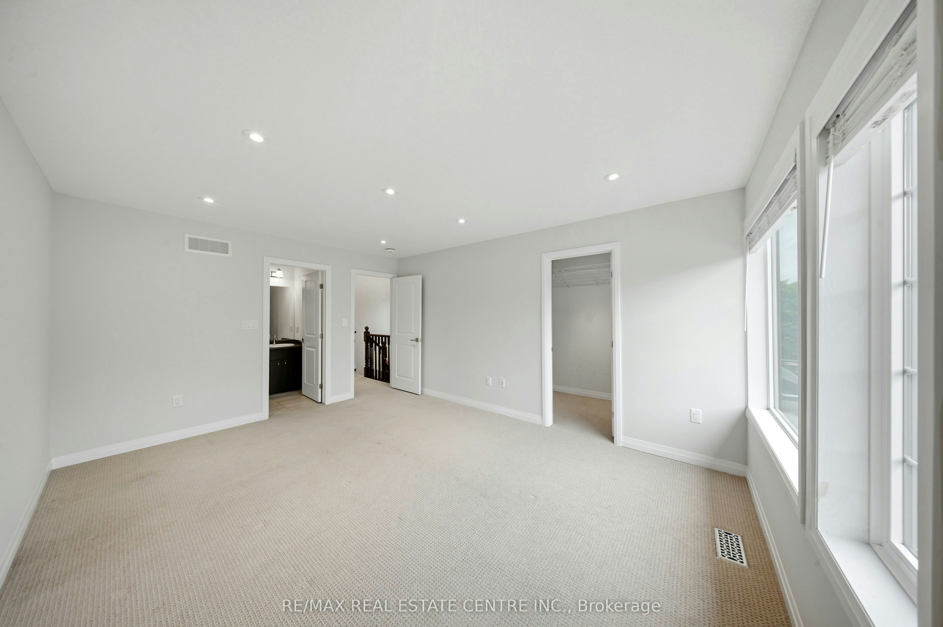 37-30 Times Square Boulevard, Hamilton, ON, L8J 0M1 - 18