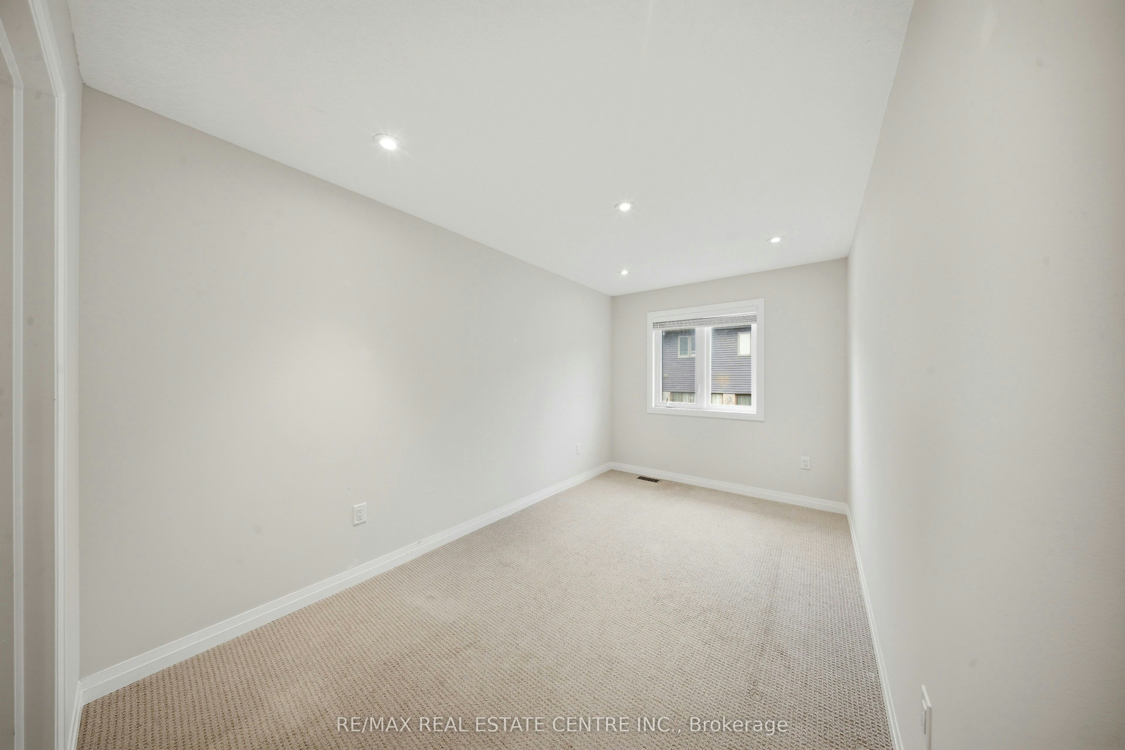 37-30 Times Square Boulevard, Hamilton, ON, L8J 0M1 - 23