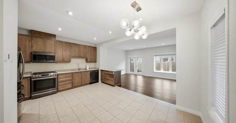 37-30 Times Square Boulevard, Hamilton, ON, L8J 0M1 - 8
