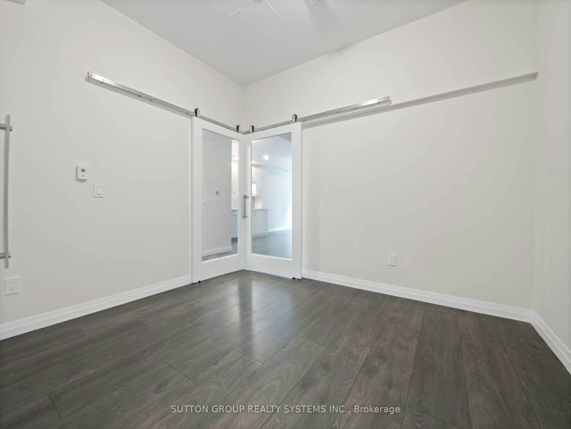 404-108 Garment Street, Kitchener, ON, N2G 0E2 - 22