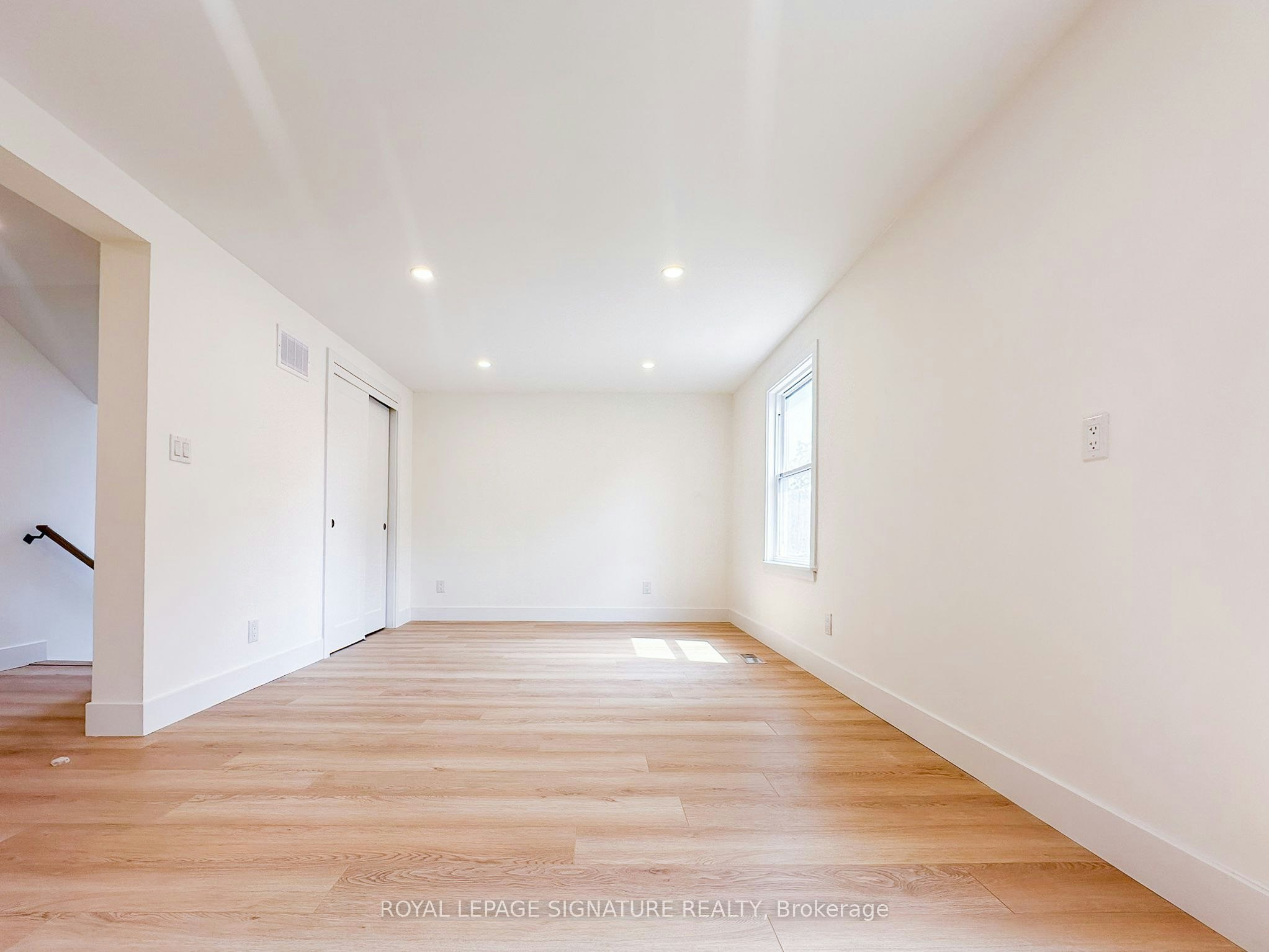 A122-27 Millen Avenue, Hamilton, ON, L9A 2T5 - 16
