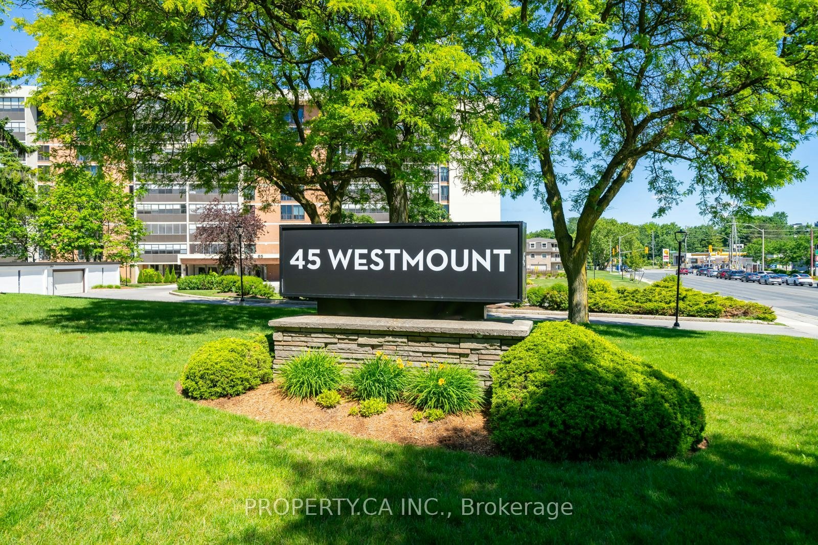 404-45 Westmount Road N, Waterloo, ON, N2L 2R3 - 19