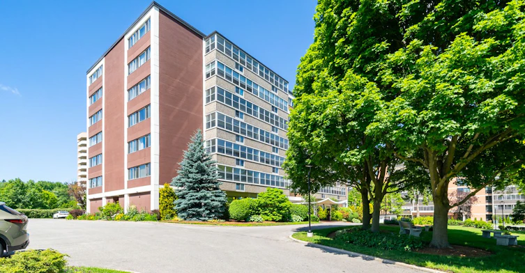 404-45 Westmount Road N, Waterloo, ON, N2L 2R3 - 21