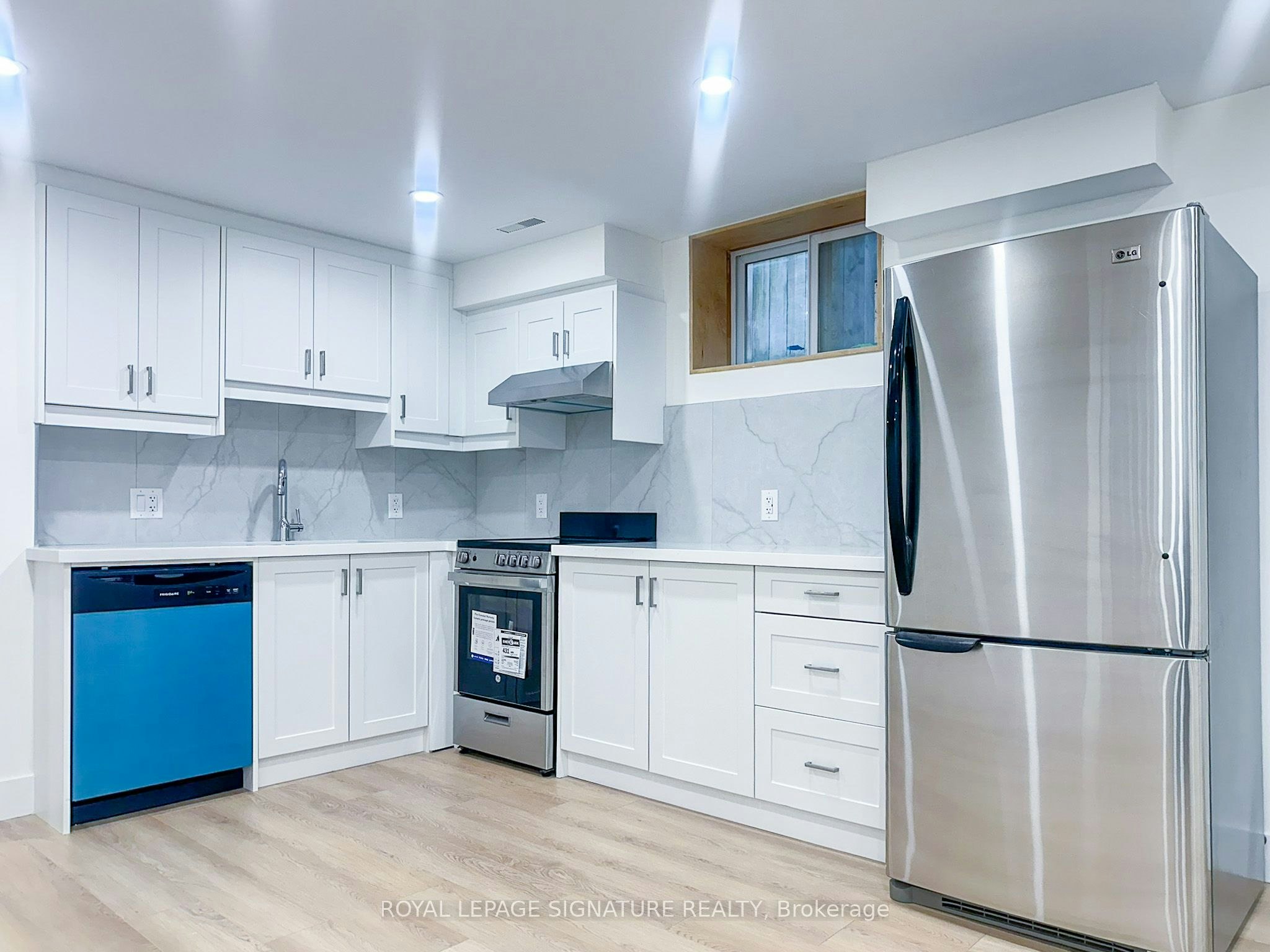 A102-27 Millen Avenue, Hamilton, ON, L9A 2T5