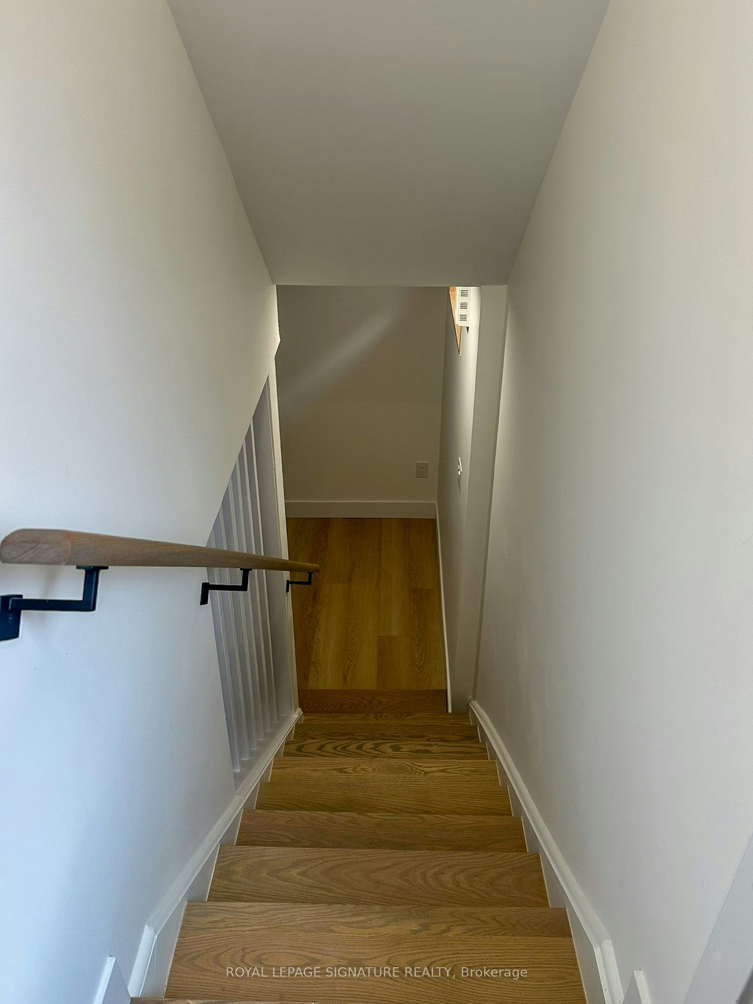A102-27 Millen Avenue, Hamilton, ON, L9A 2T5 - 5