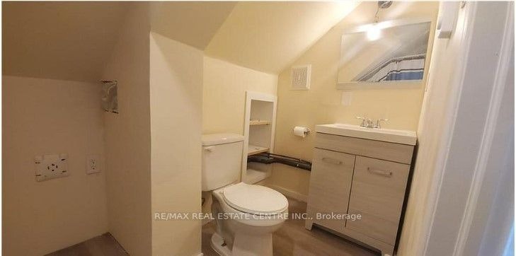 Upper-5759 Emery Street, Niagara Falls, ON, L2G 1L8 - 6
