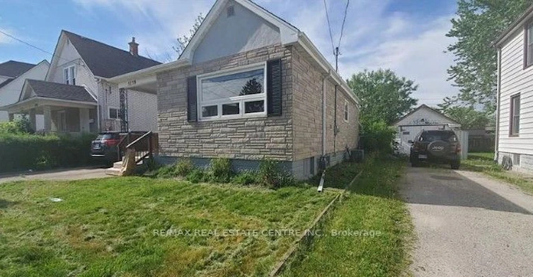 Main-5759 Emery Street, Niagara Falls, ON, L2G 1L8 - 2