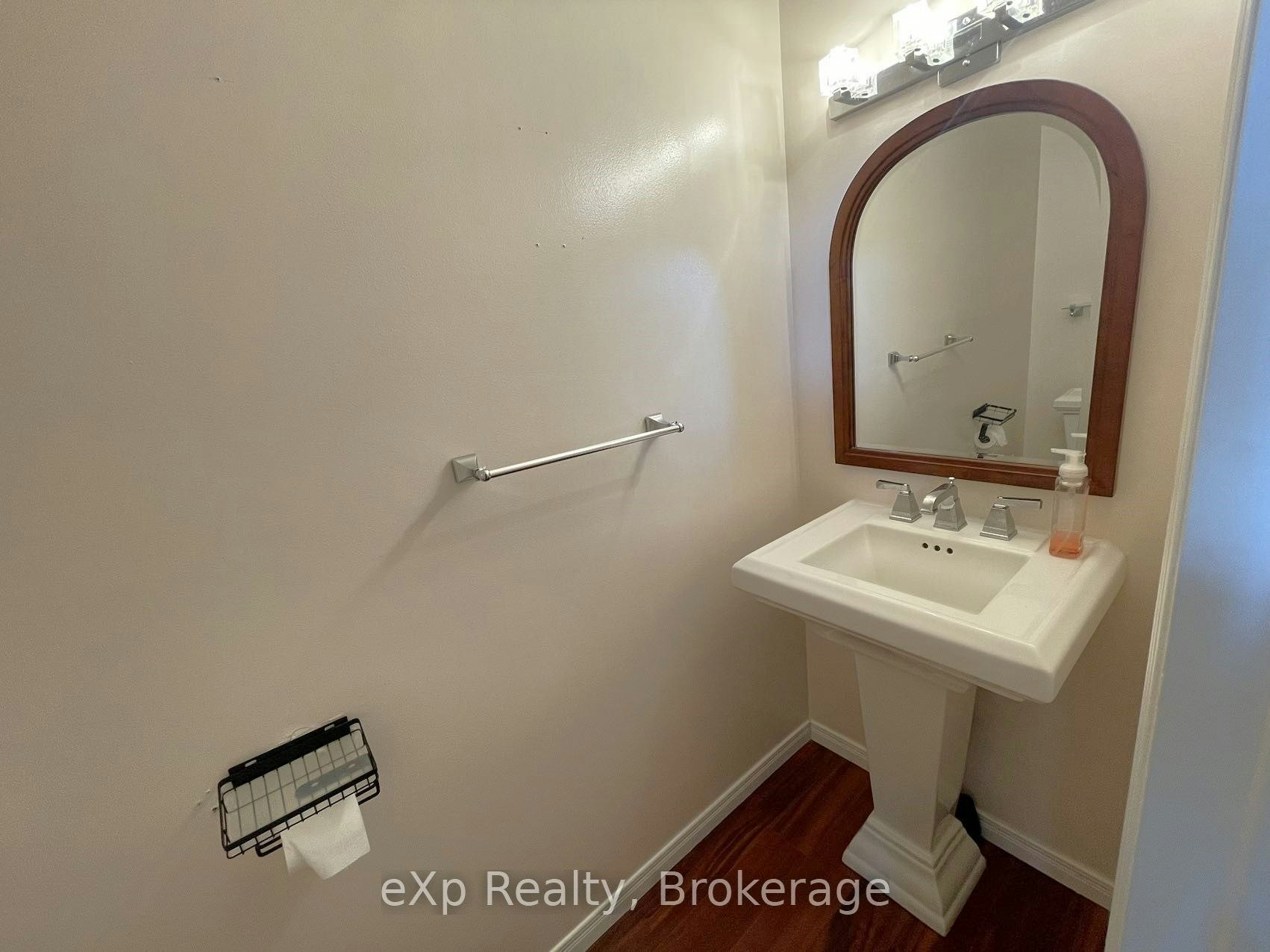 12 Sherwood Crescent, Belleville, ON, K8P 5G1 - 13