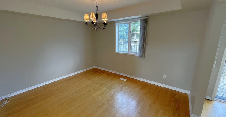 12 Sherwood Crescent, Belleville, ON, K8P 5G1 - 8