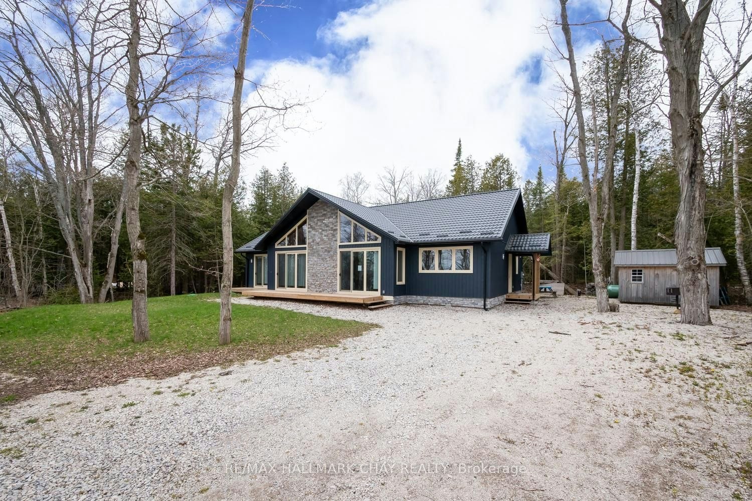 27 Whippoorwill Road, Northern Bruce Peninsula, ON, N0H 1W0