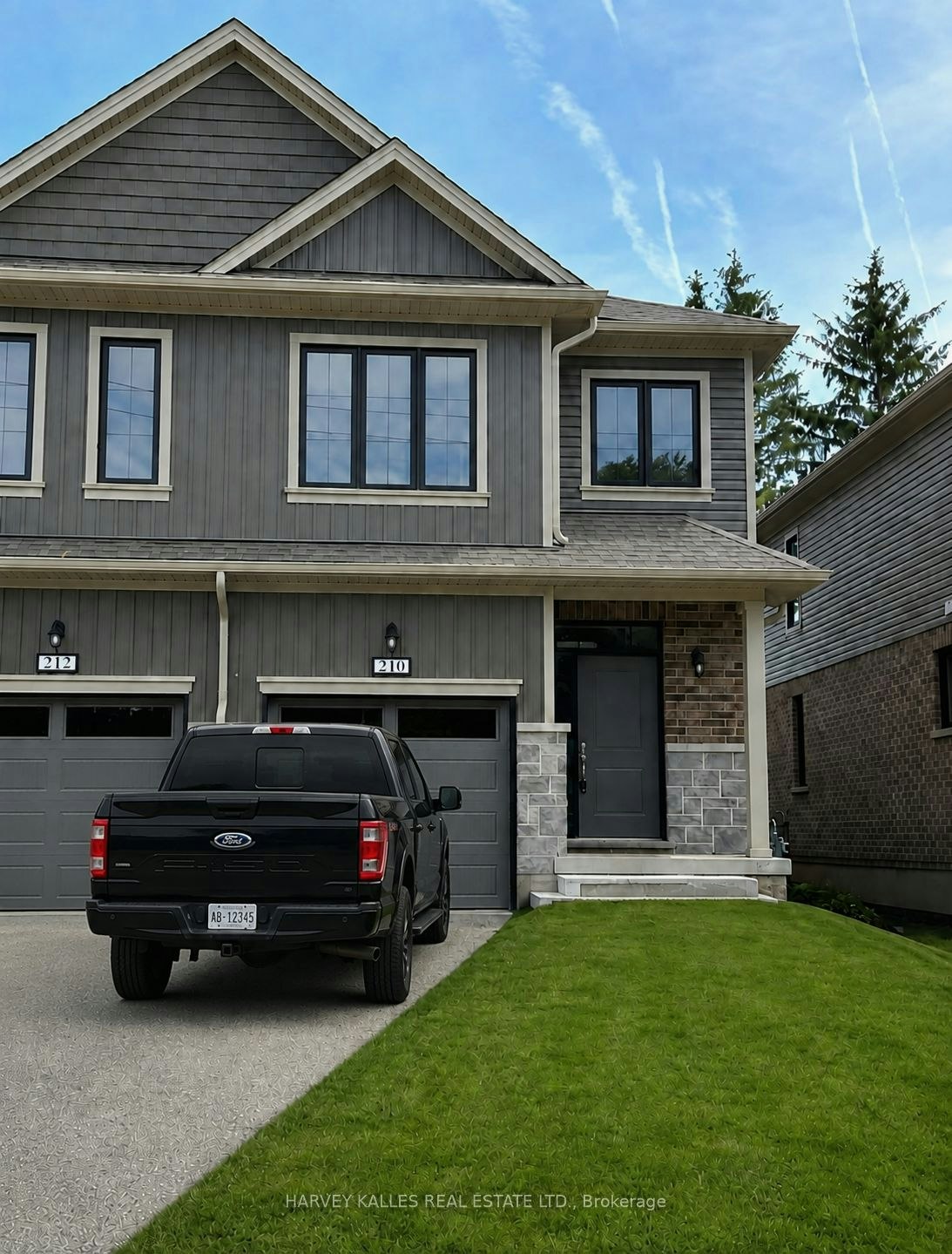 210 Middleton Street, Kintore, ON, N0M 2N0
