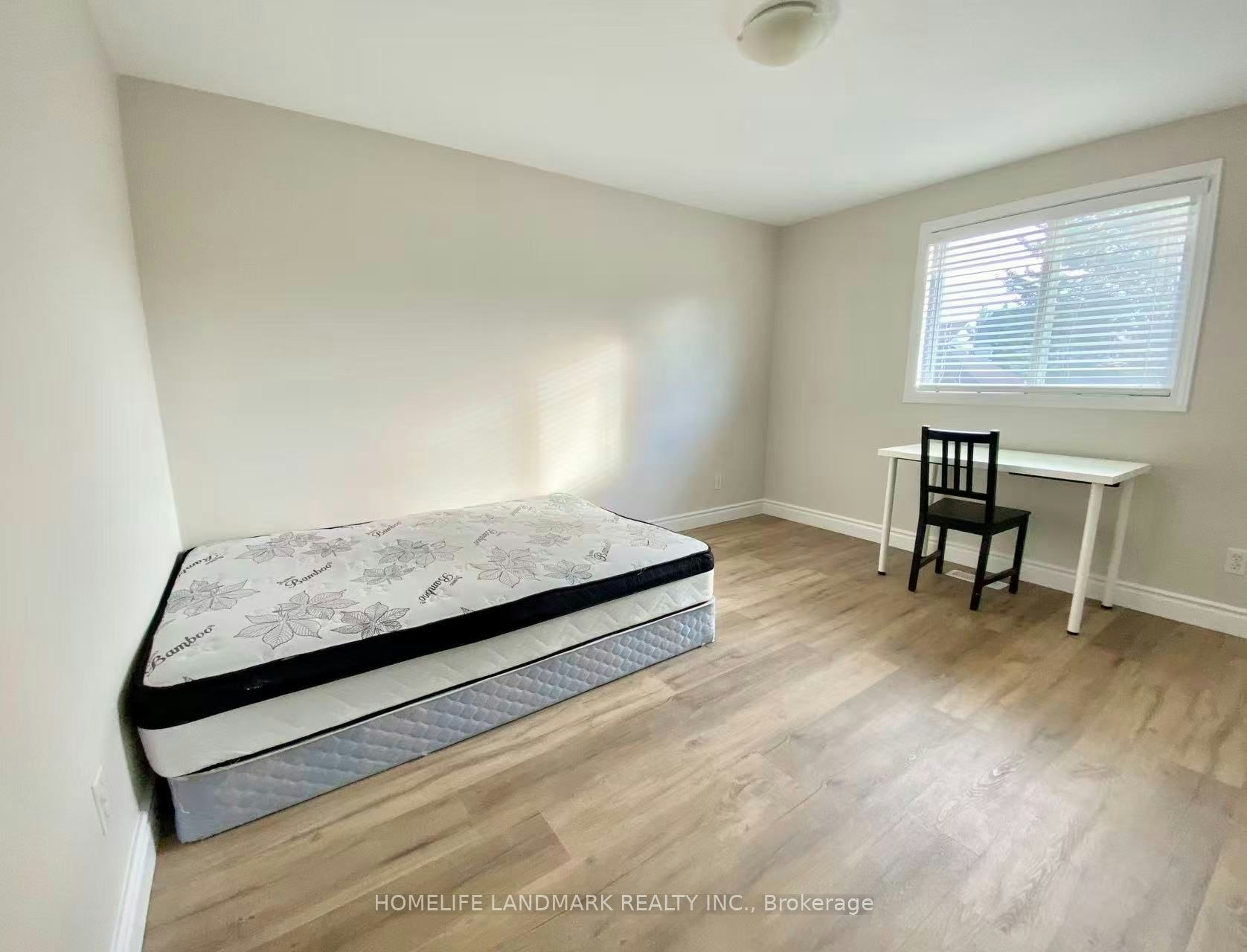 688 Karlsfeld Road, Waterloo, ON, N2T 2V3 - 12
