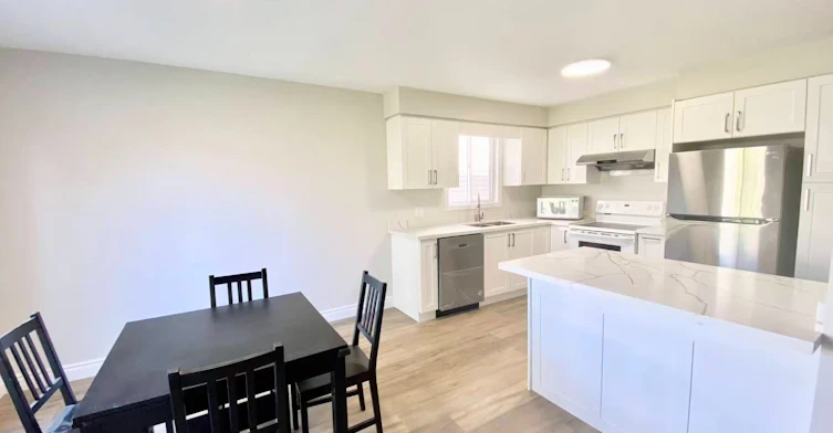 688 Karlsfeld Road, Waterloo, ON, N2T 2V3 - 6