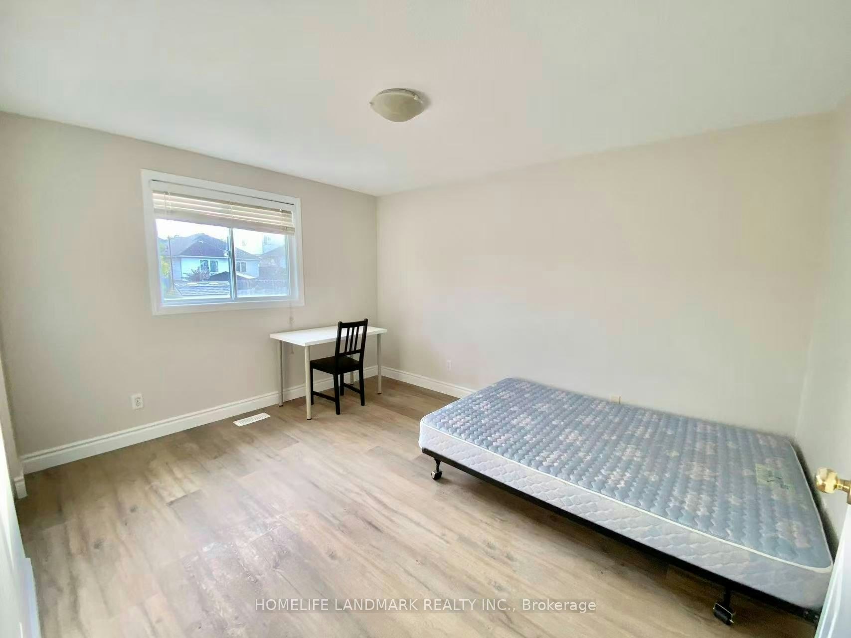 688 Karlsfeld Road, Waterloo, ON, N2T 2V3 - 8