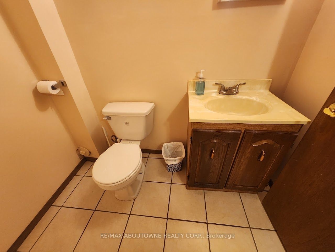 64 Adel Drive, St. Catharines, ON, L2M 7E6 - 29
