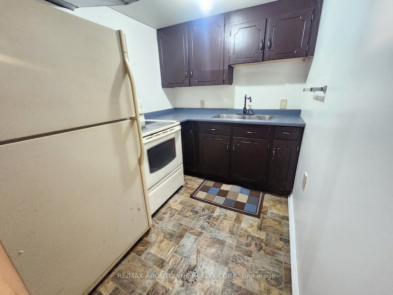 64 Adel Drive, St. Catharines, ON, L2M 7E6 - 30