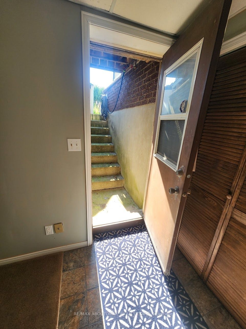 64 Adel Drive, St. Catharines, ON, L2M 7E6 - 34