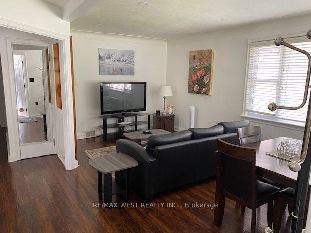 Upper-6722 Dunn Street, Niagara Falls, ON, L2G 2R1 - 3