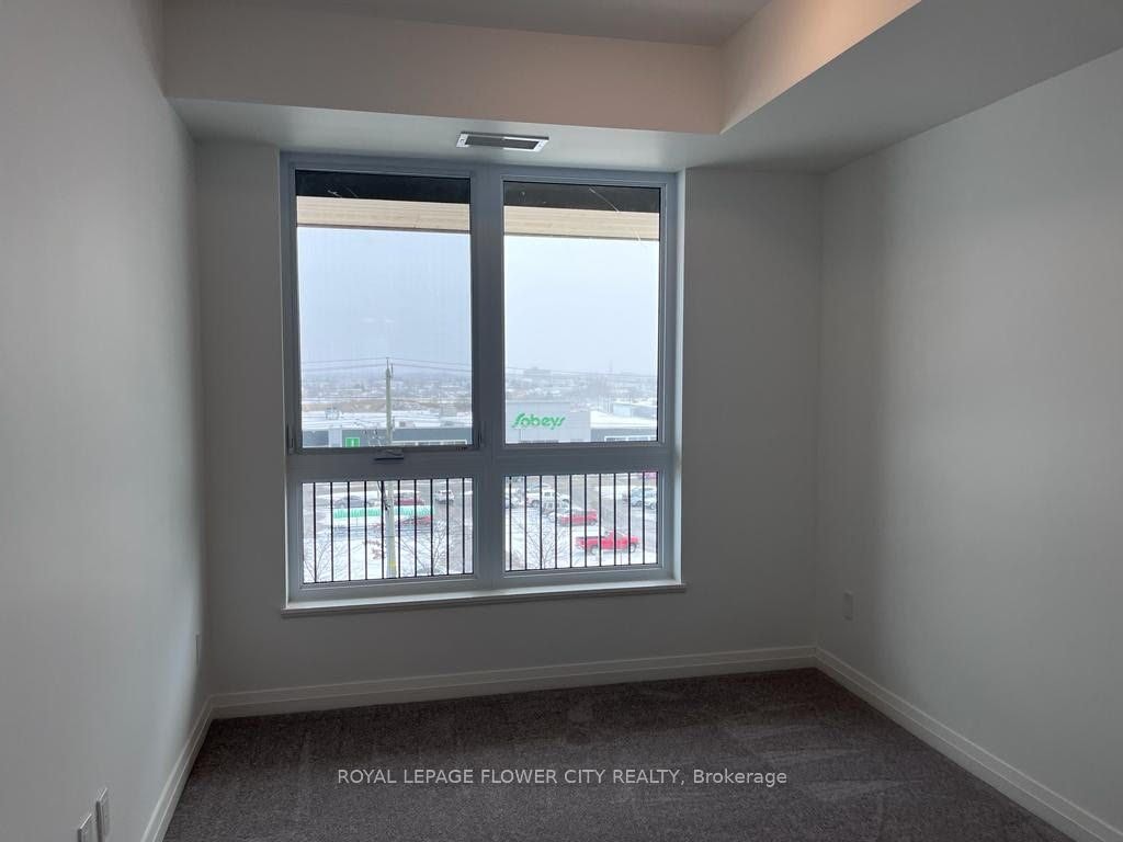409-101 Golden Eagle Road N, Waterloo, ON, N2V 1C3 - 5