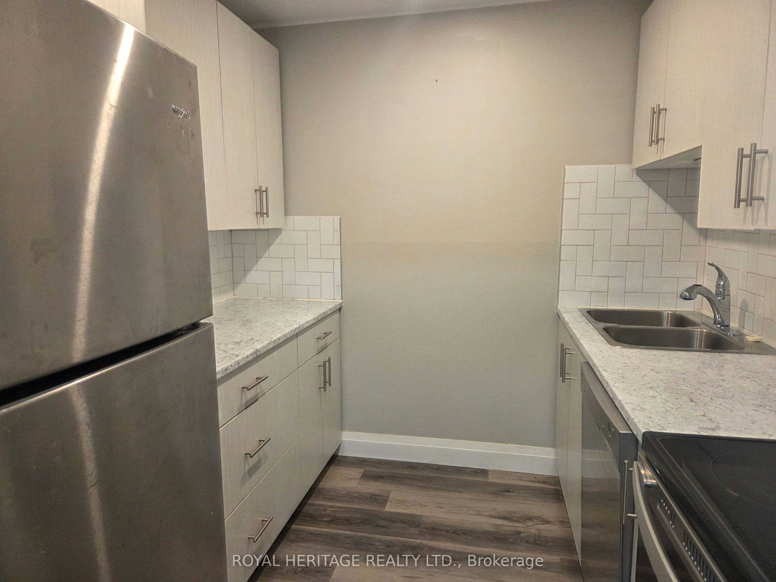 208-8800 Willoughby Drive, Niagara Falls, ON, L2G 6X8