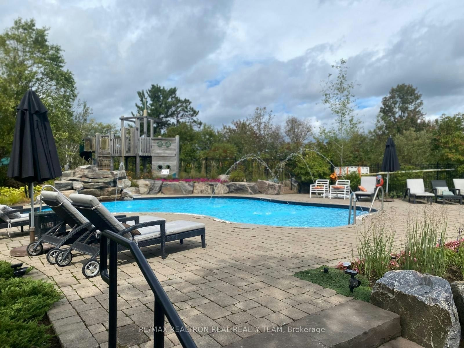 302-120 Carrick Trail, Gravenhurst, ON, P1P 0A2 - 8
