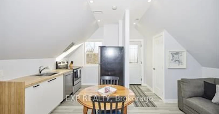 upper-4128 Acheson Avenue, Niagara Falls, ON, L2E 3L9 - 5