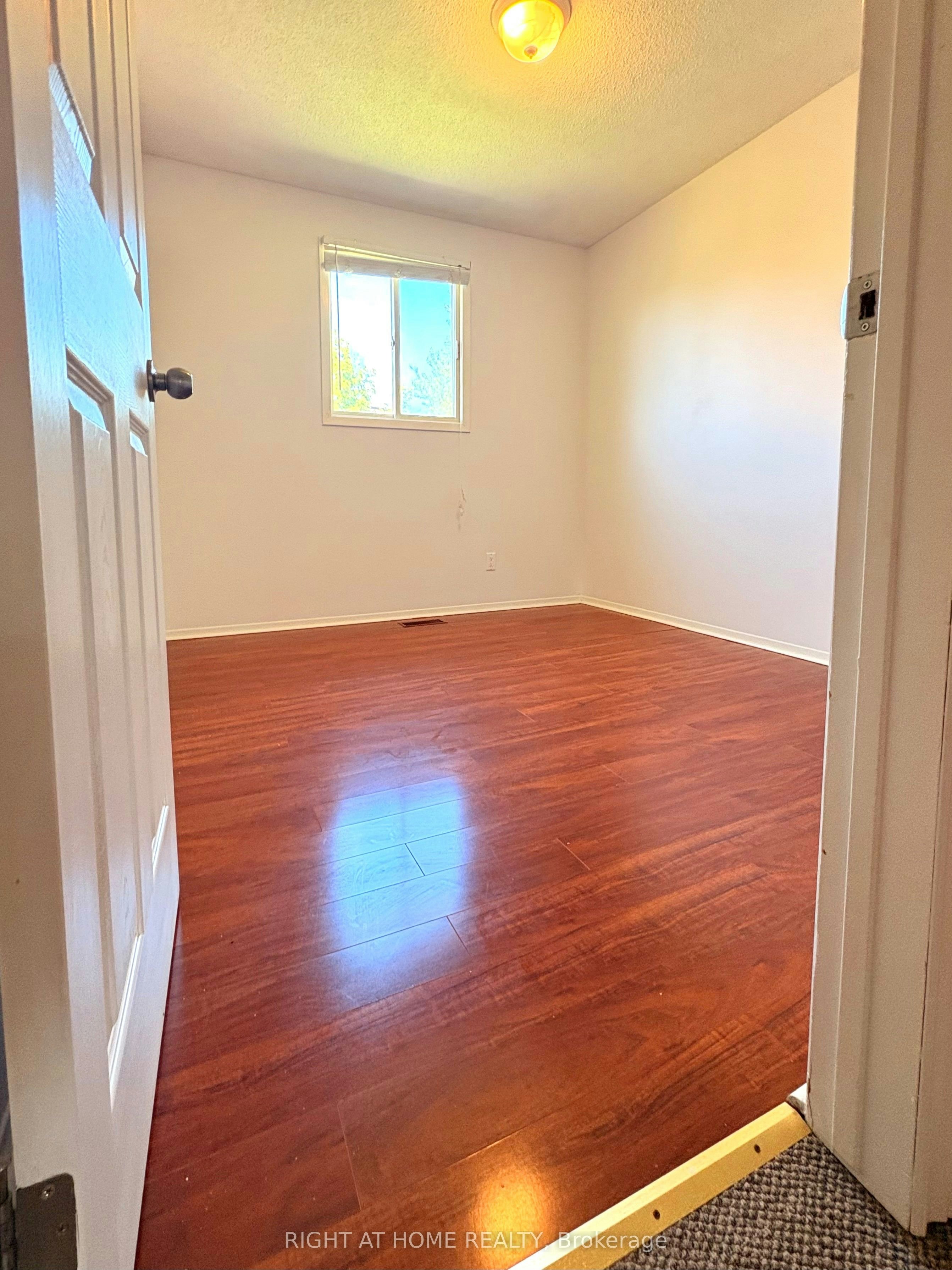 Main Floor-32 Vintage Crescent, St. Catharines, ON, L2S 3C3 - 20
