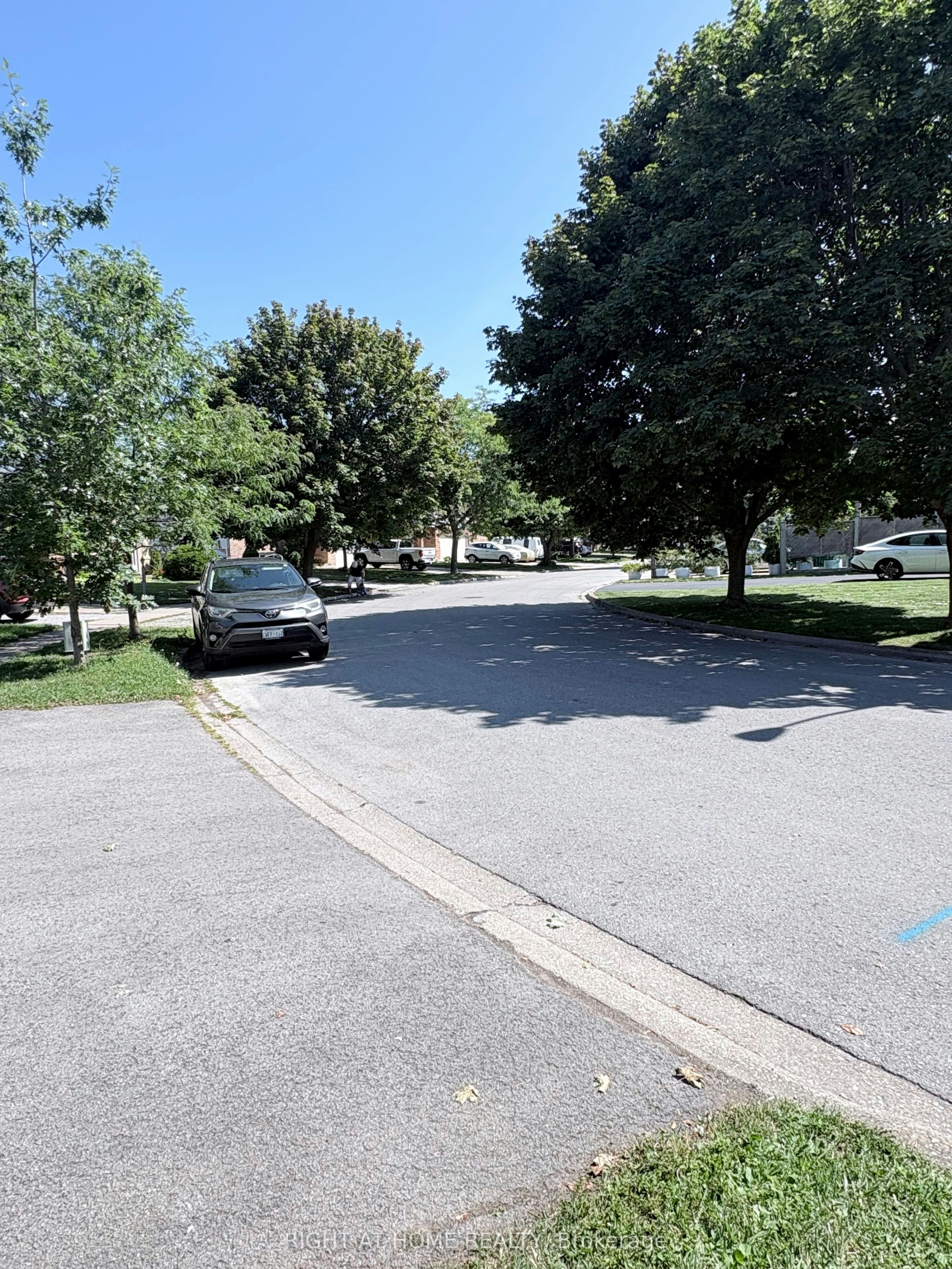 Main Floor-32 Vintage Crescent, St. Catharines, ON, L2S 3C3 - 27