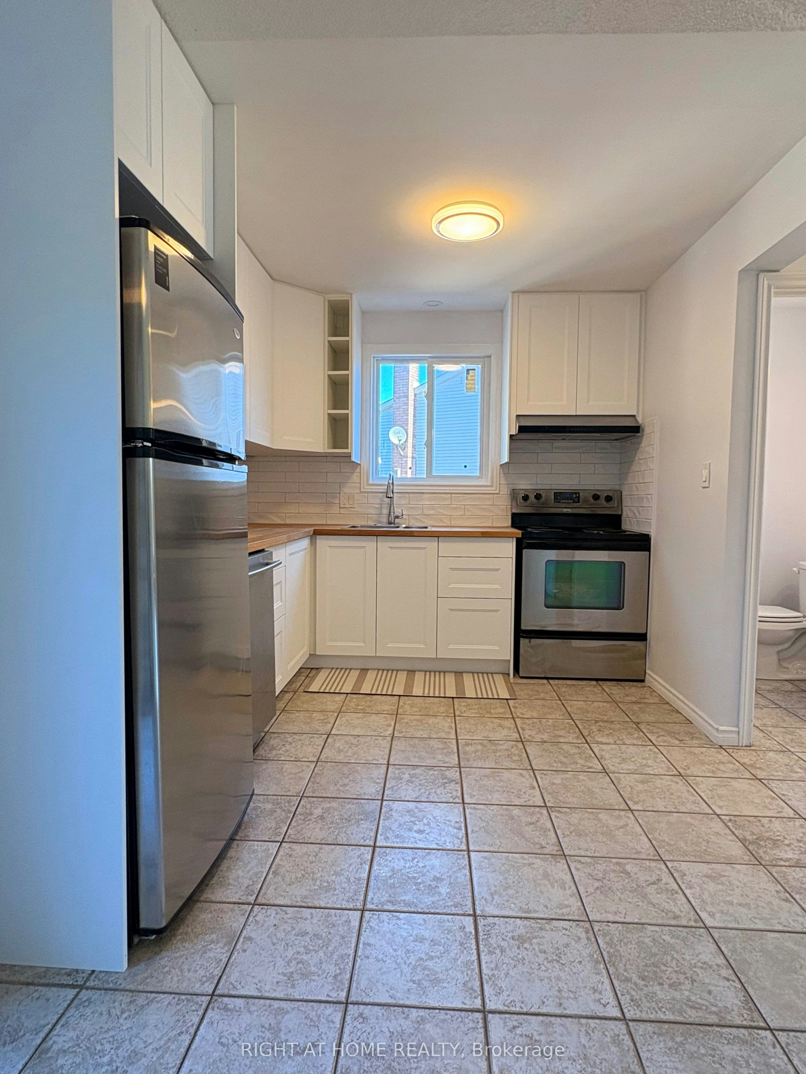 Main Floor-32 Vintage Crescent, St. Catharines, ON, L2S 3C3 - 8