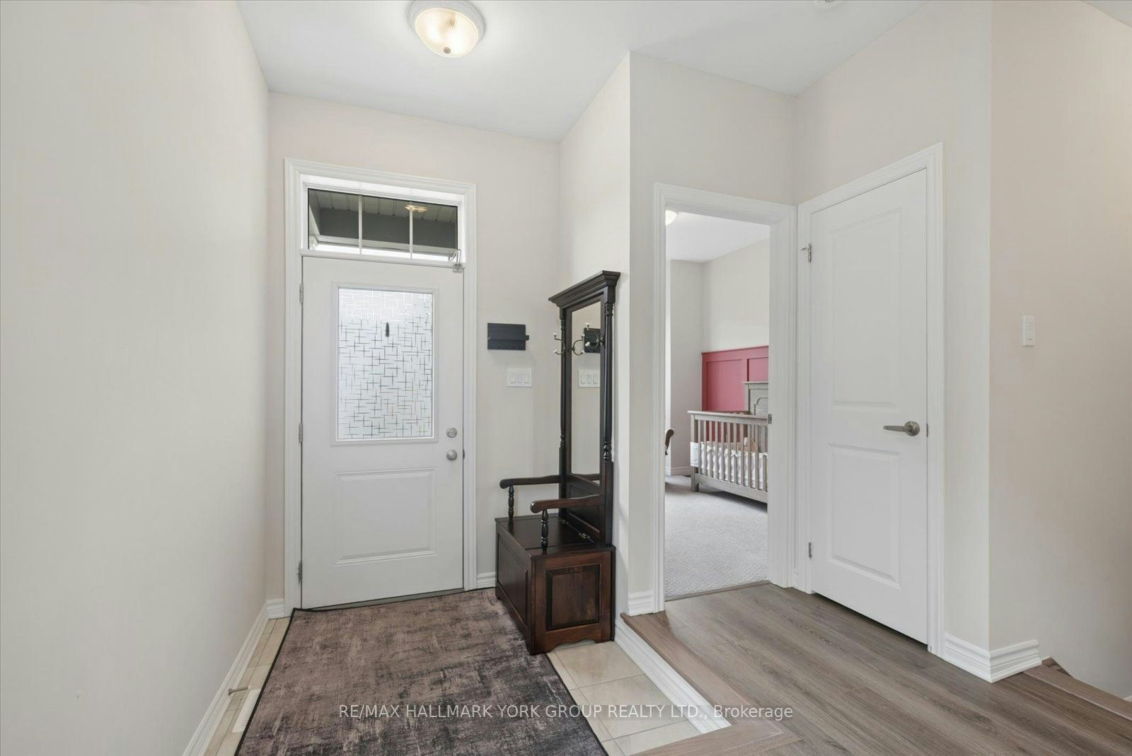 6-17 Lakewood Crescent - 4