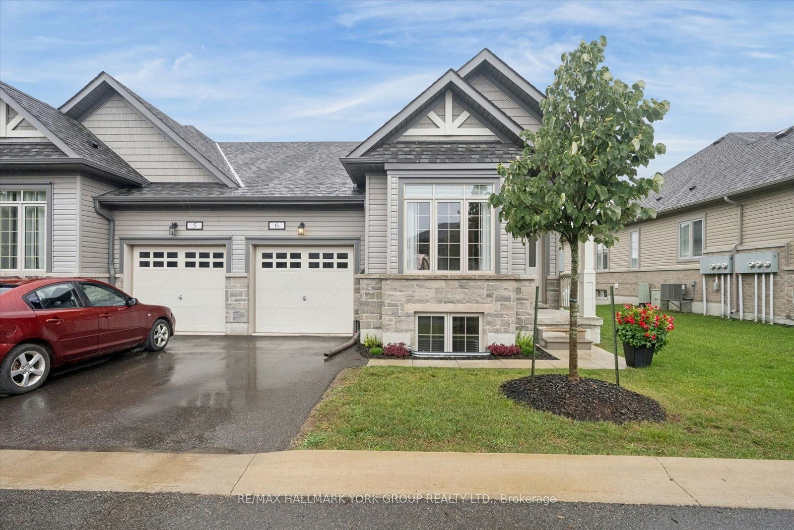 6-17 Lakewood Crescent - 3