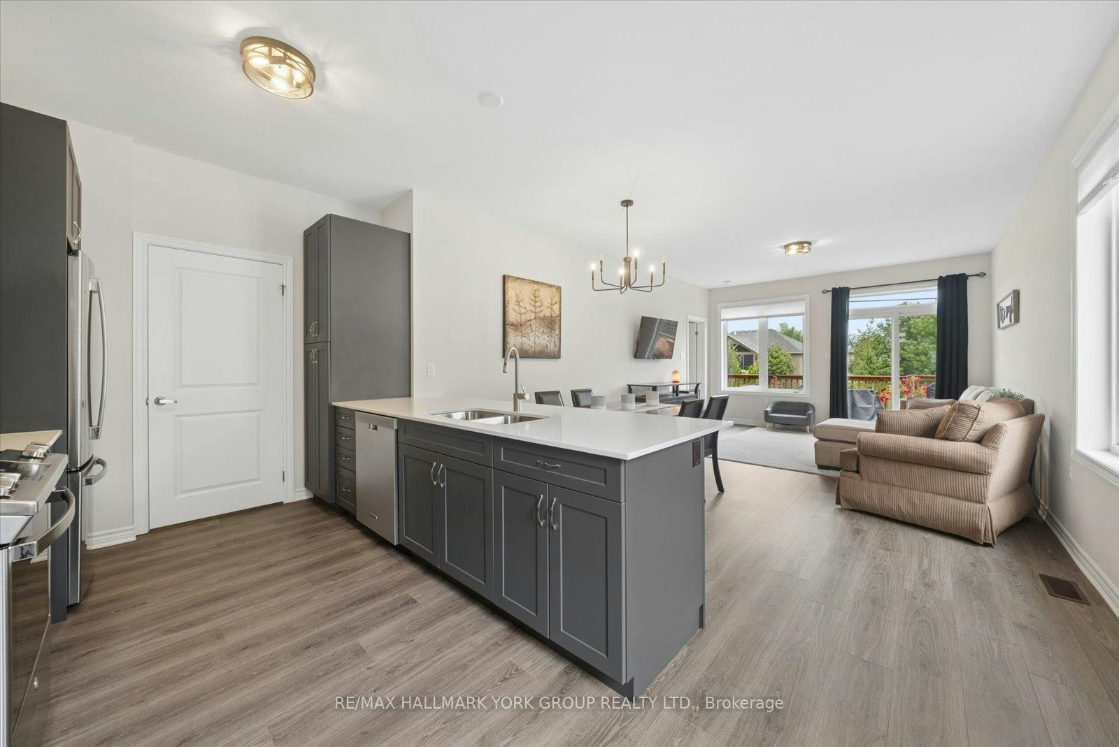 6-17 Lakewood Crescent, Kawartha Lakes, ON, K0M 1A0 - 17