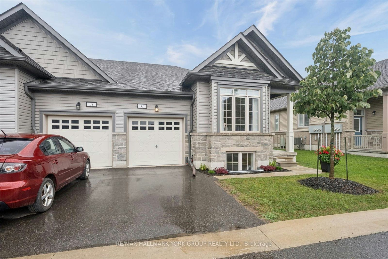 6-17 Lakewood Crescent - 2