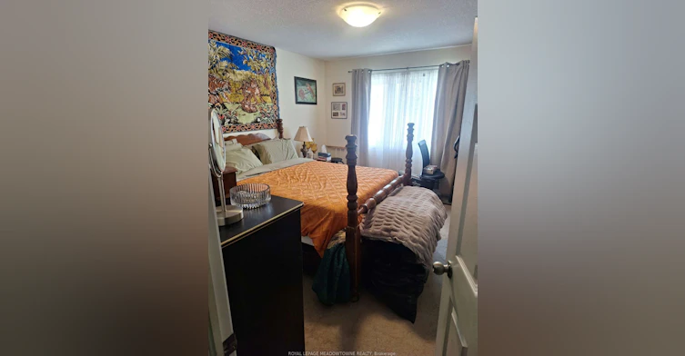 8 Longboat Run, Brantford, ON, N3T 0P3 - 6