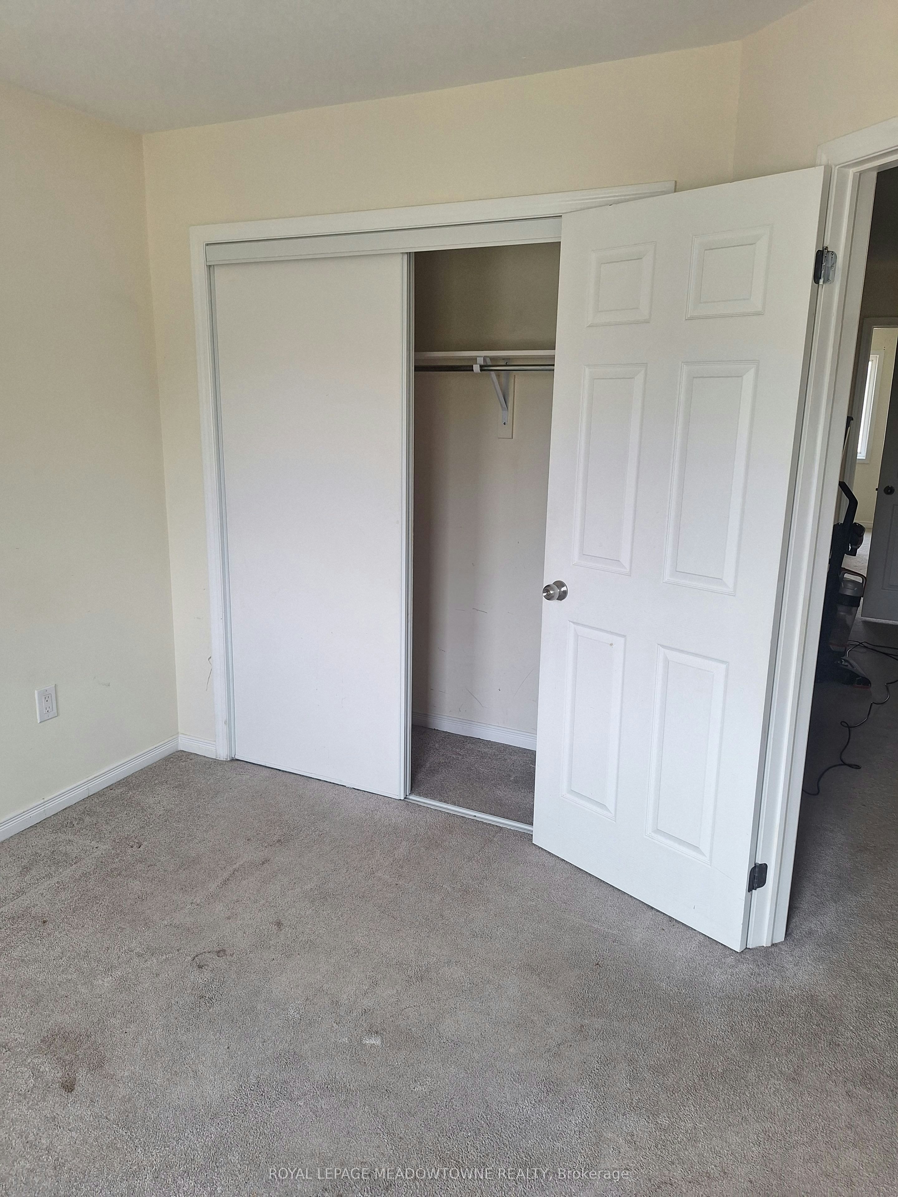 8 Longboat Run, Brantford, ON, N3T 0P3 - 16