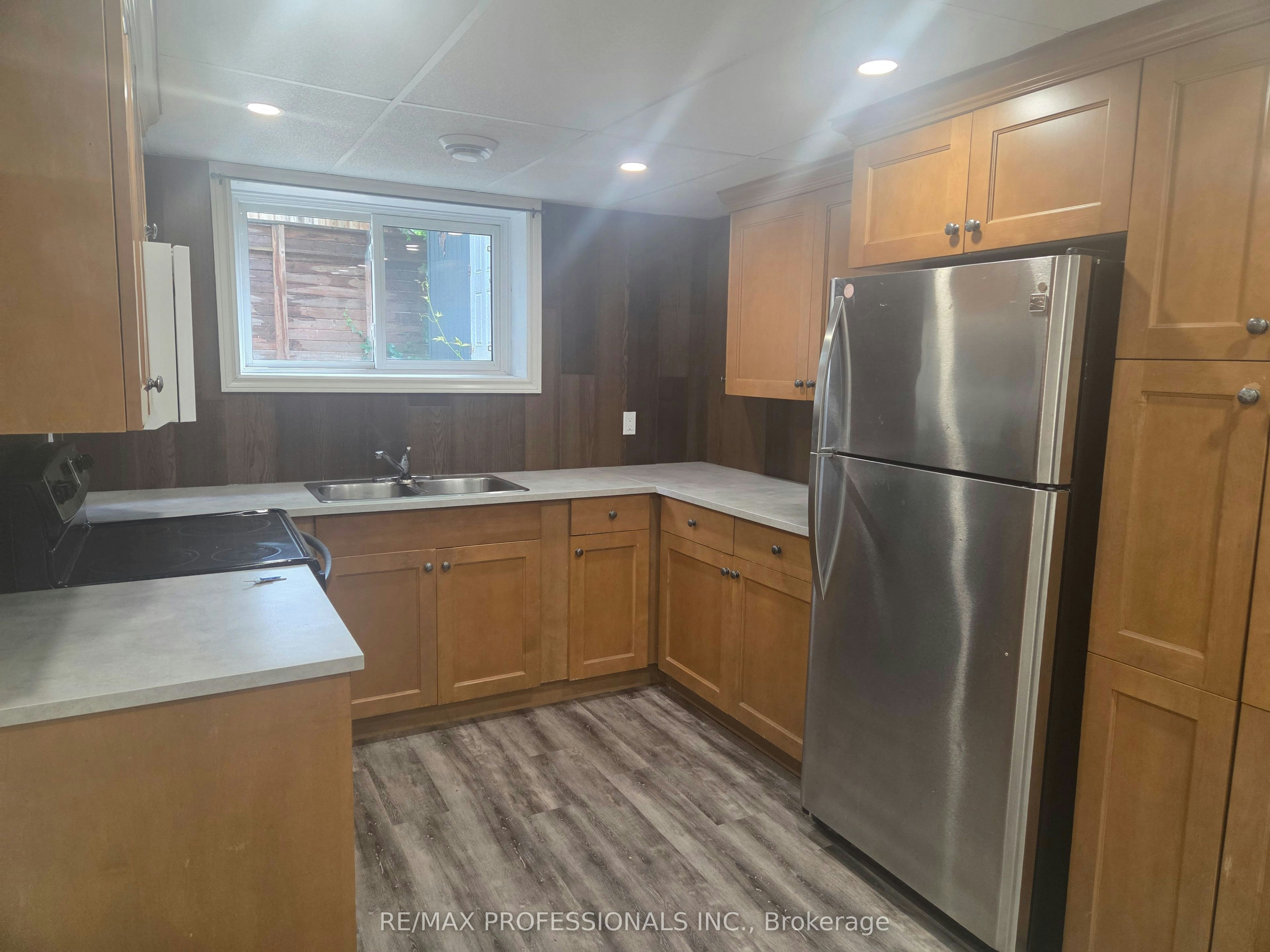 LOWER-881 Lawrence Road, Hamilton, ON, L8K 2A4 - 5