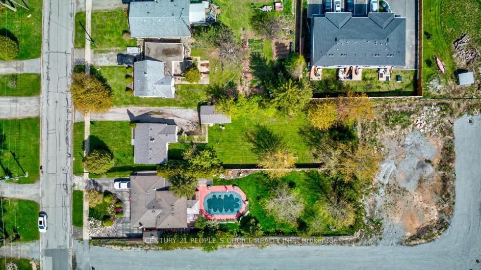 7684 Badger Road, Niagara Falls, ON, L2H 1H9 - 36