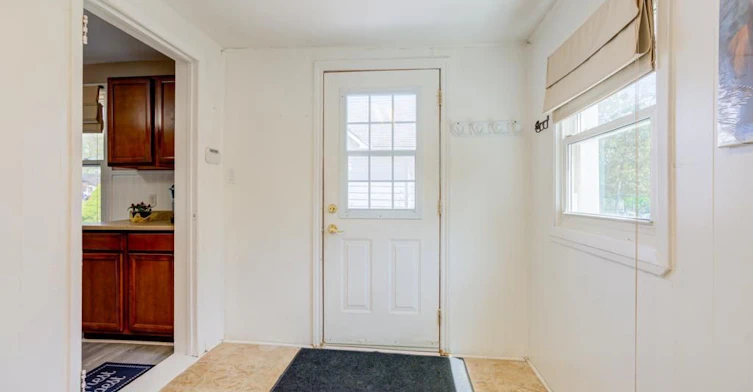7684 Badger Road, Niagara Falls, ON, L2H 1H9 - 8