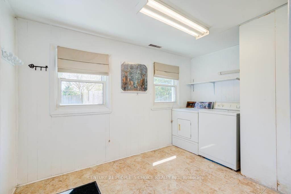 7684 Badger Road, Niagara Falls, ON, L2H 1H9 - 18
