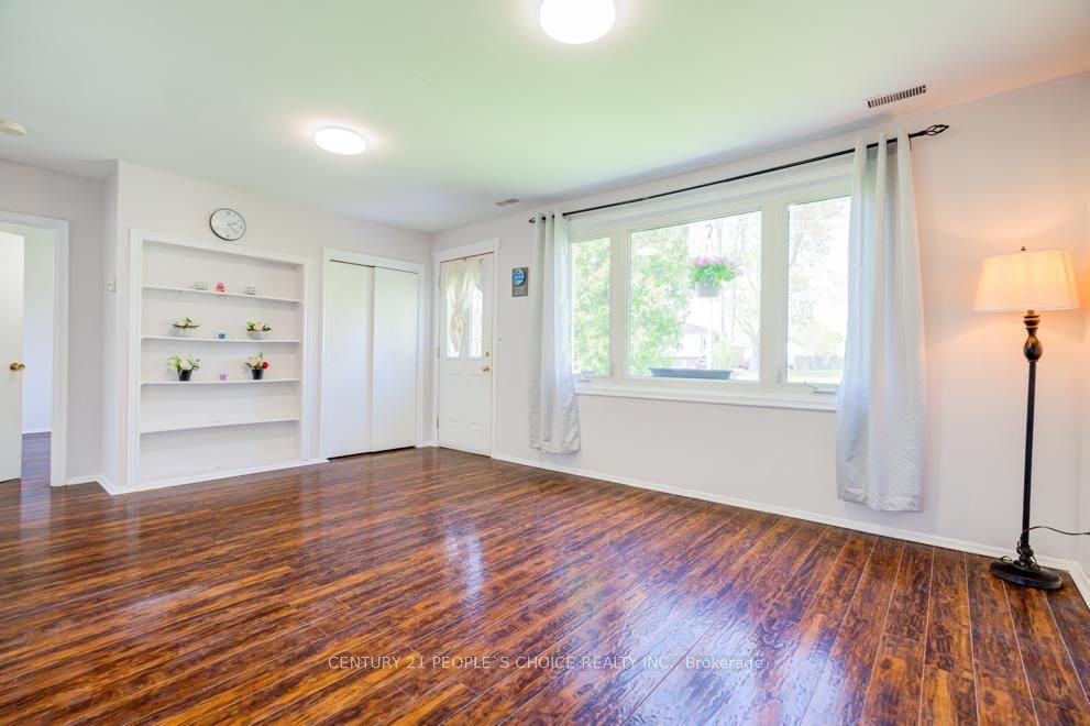 7684 Badger Road, Niagara Falls, ON, L2H 1H9 - 14