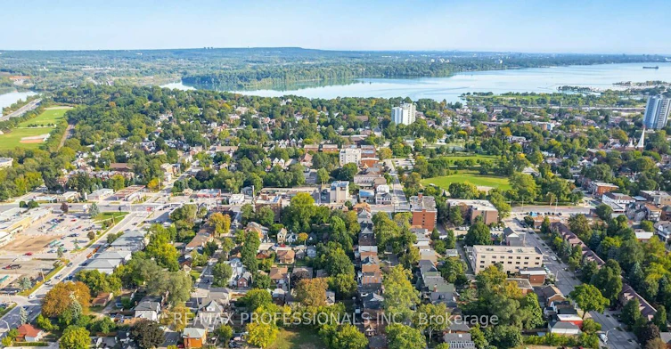 411-415 Main Street W, Hamilton, ON, L8P 0C9 - 25
