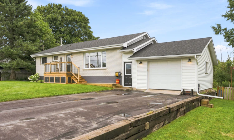 102 Johnstown Road