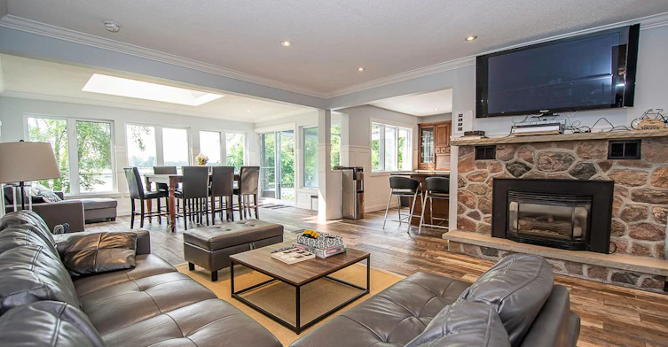 3 Lakeshore Boulevard, Smith-Ennismore-Lakefield, ON, K0L 1T0 - 5
